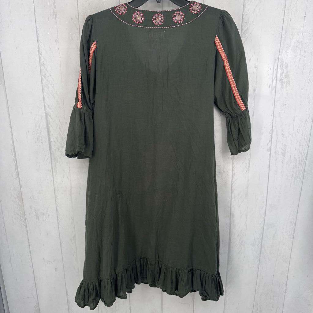 XS flo embroidered v-neck 3/4 slv dress