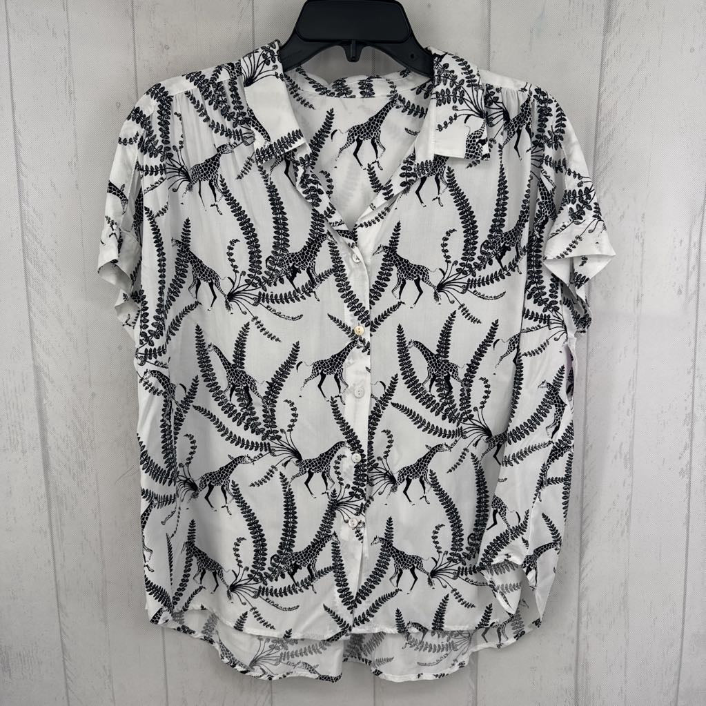 L giraffe print button down s/s top