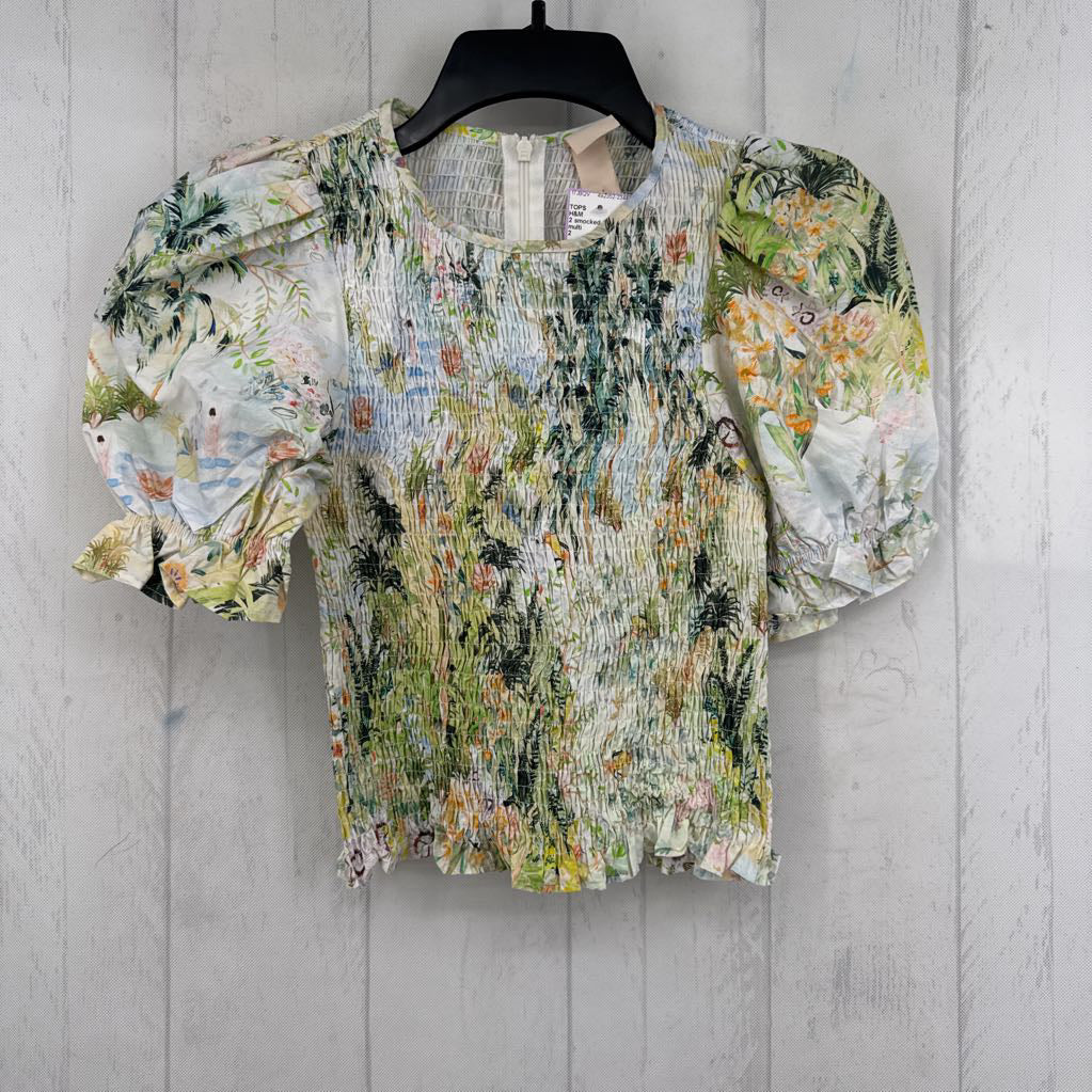 2 smocked flo print s/s top