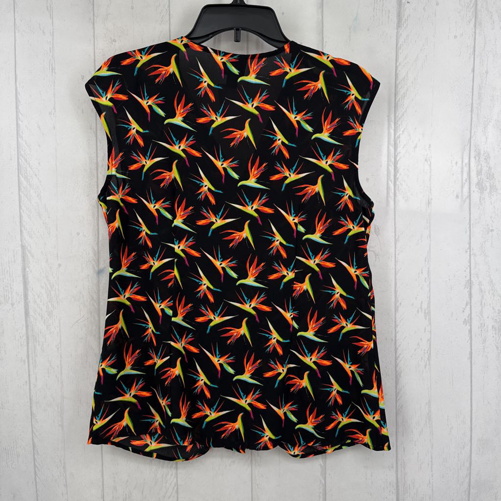 M colorful v-neck tank