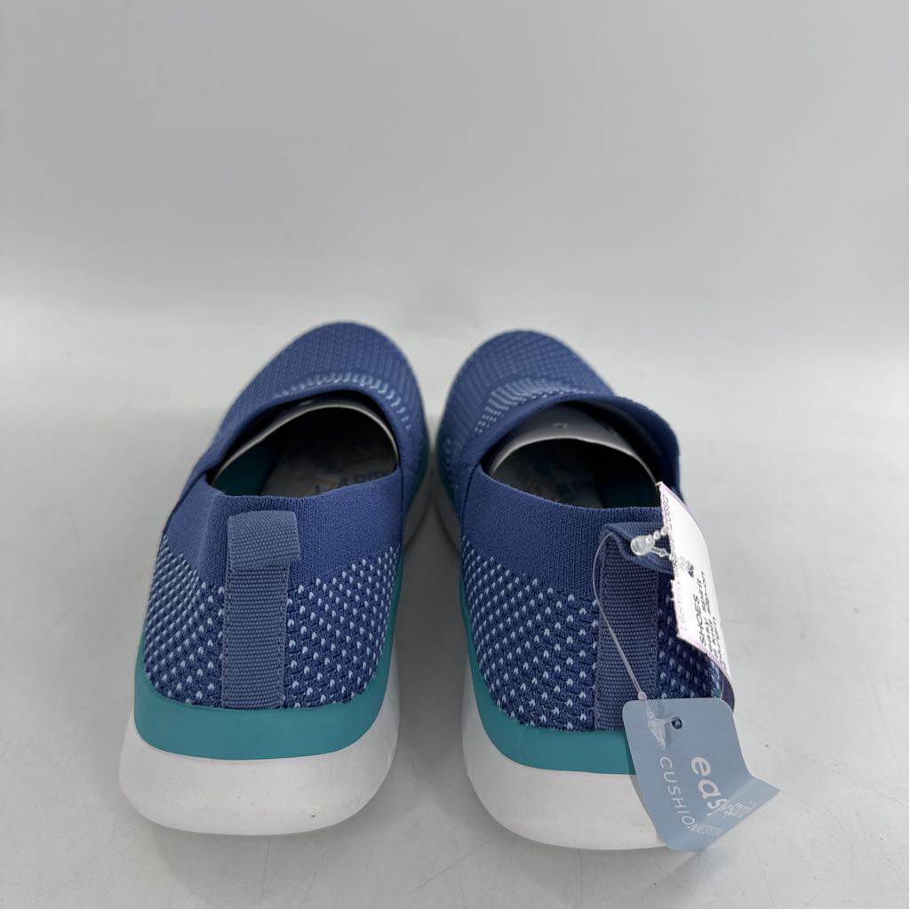 8 knit slip-on sneaker