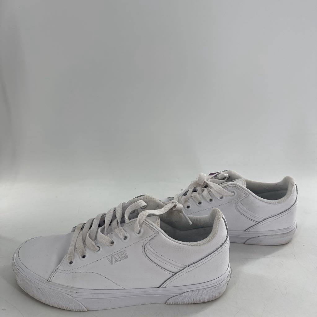 6.5 leather lace-up sneaker
