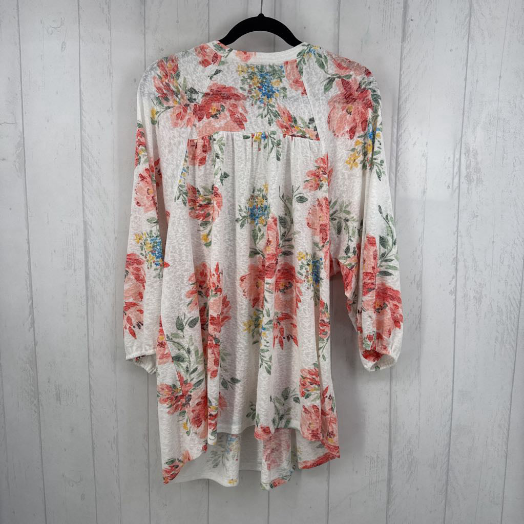3x flo print v-neck 3/4 slv top