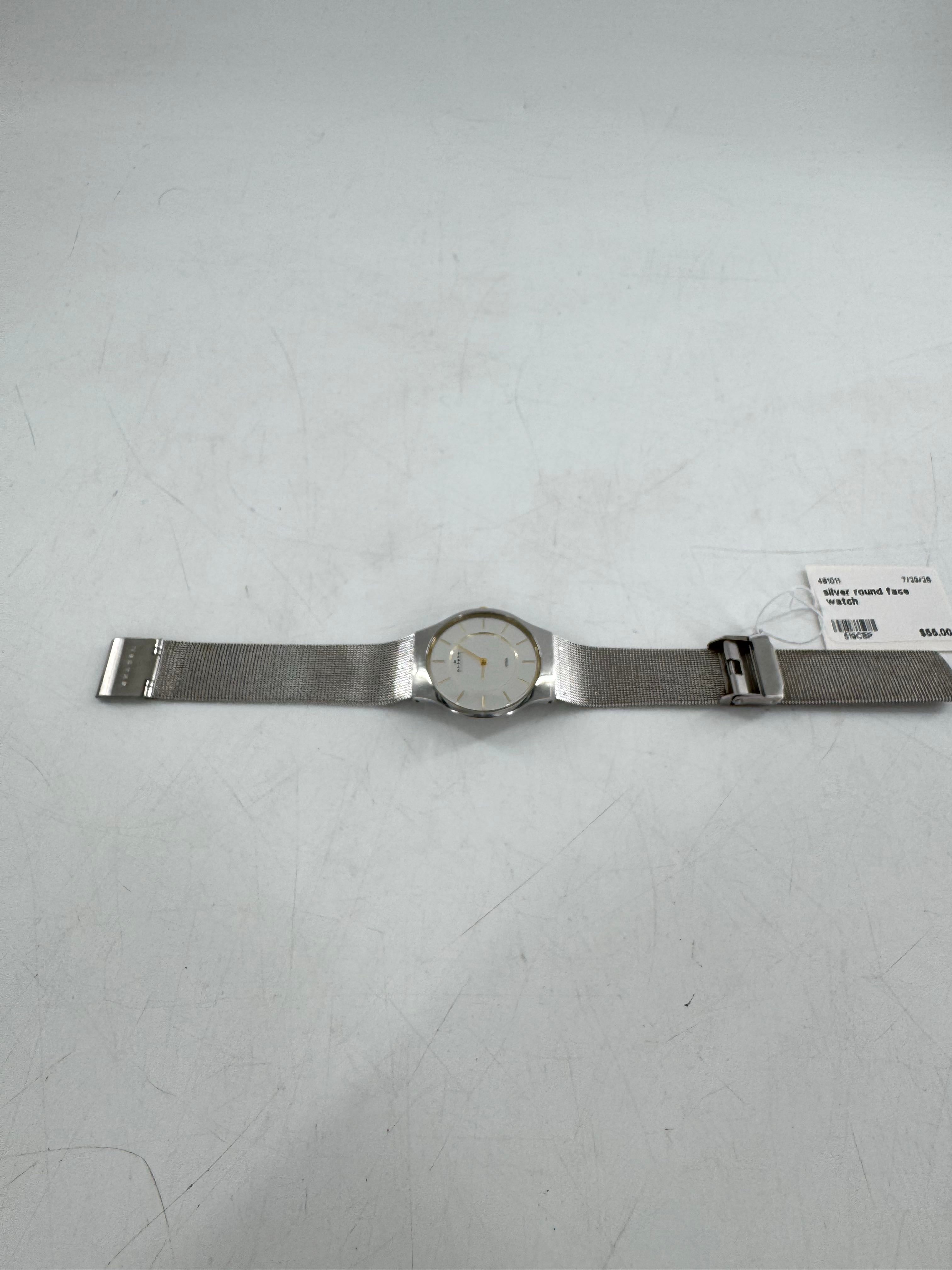 silver round face watch
