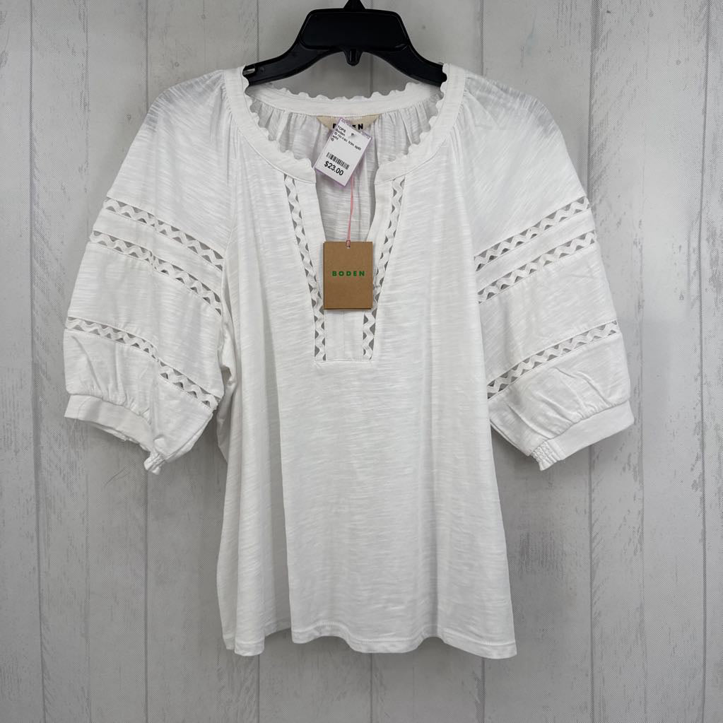 10 ric-rac trim split neck s/s top