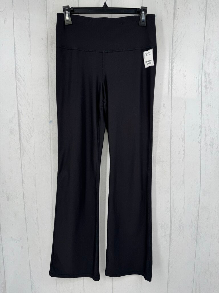 M hi-rise bootcut legging