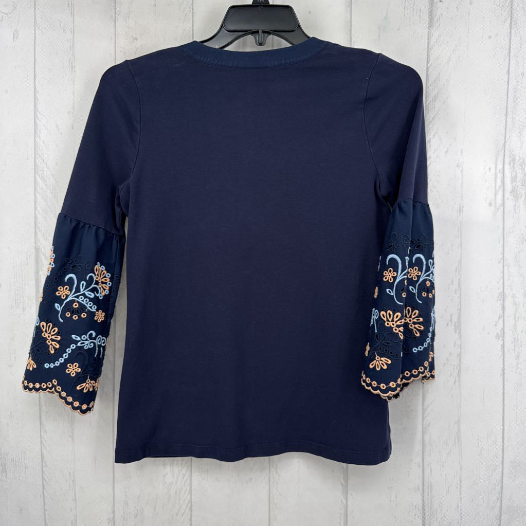 S flo embroidered slv split neck top