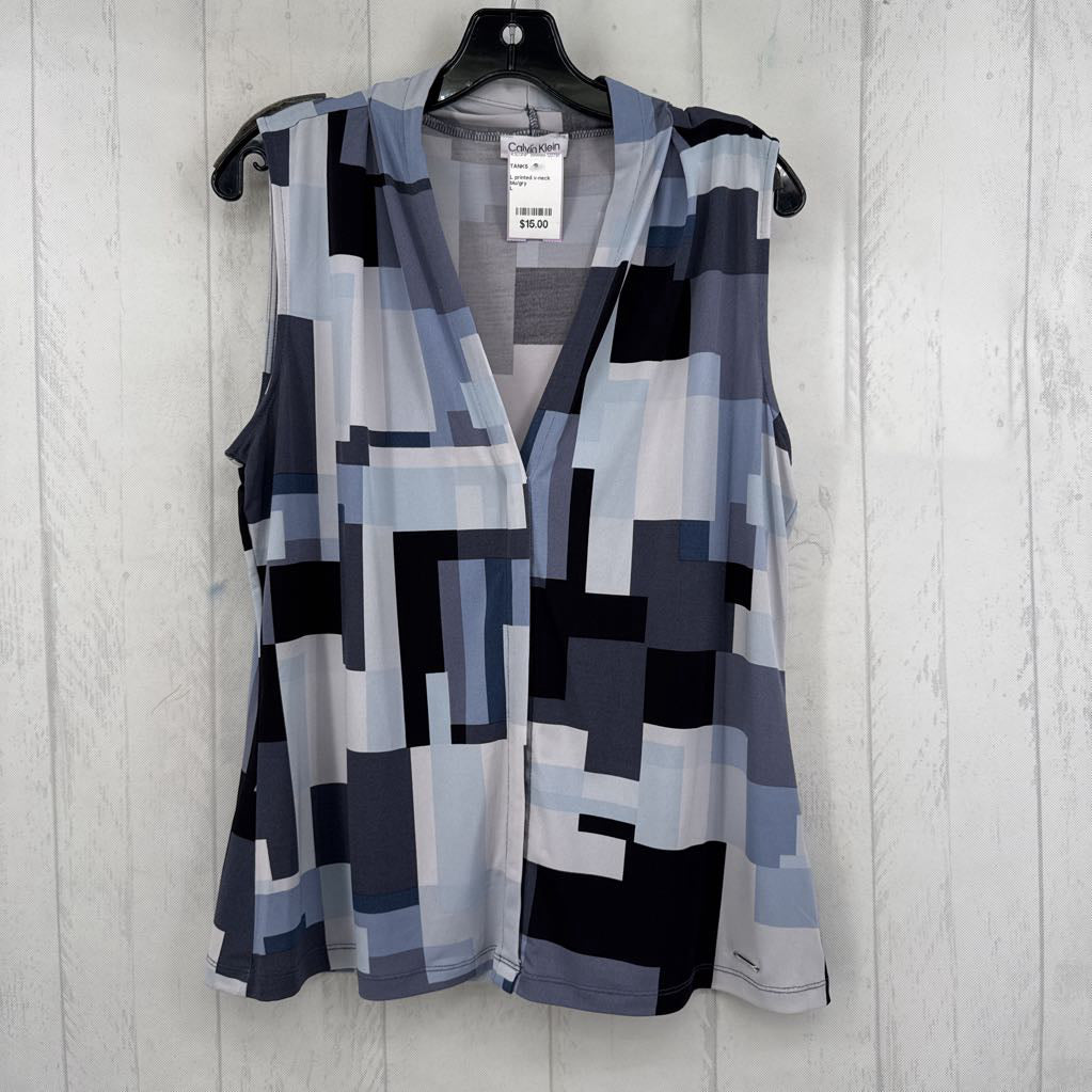 L printed v-neck tank