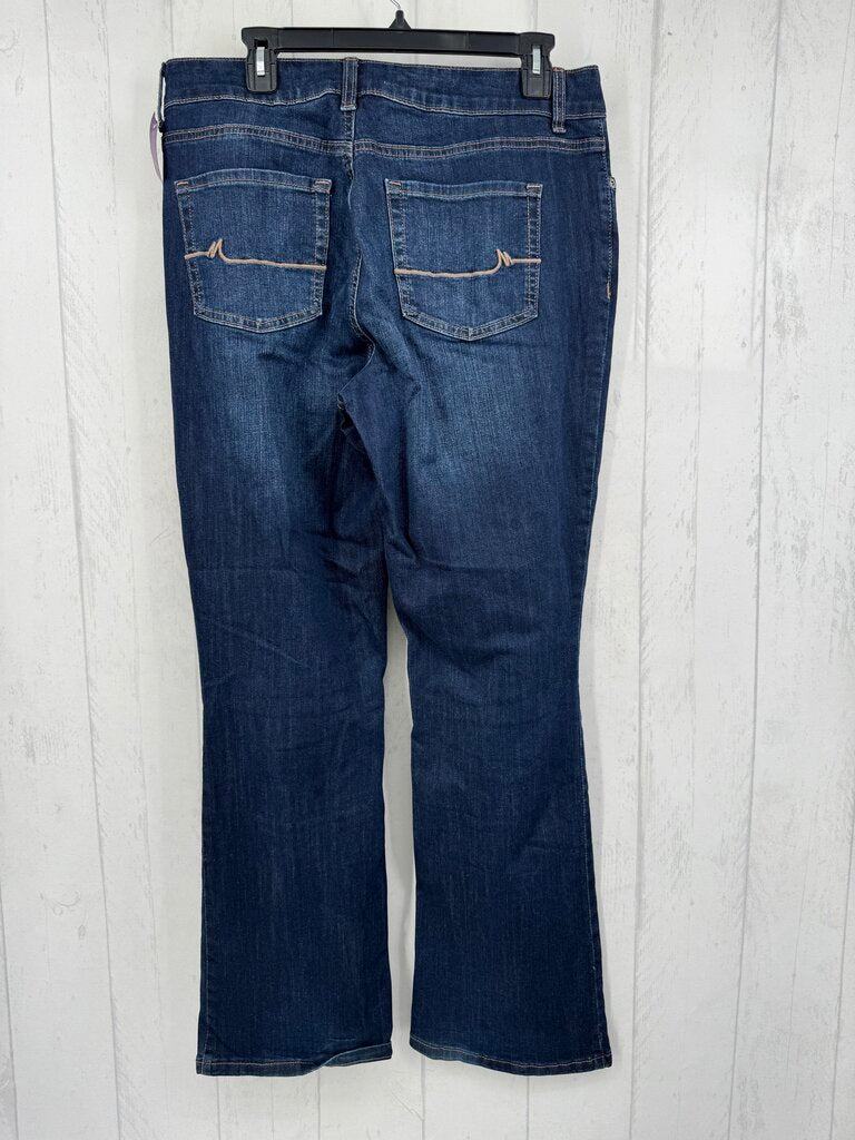 14 mid-rise slim bootcut jean