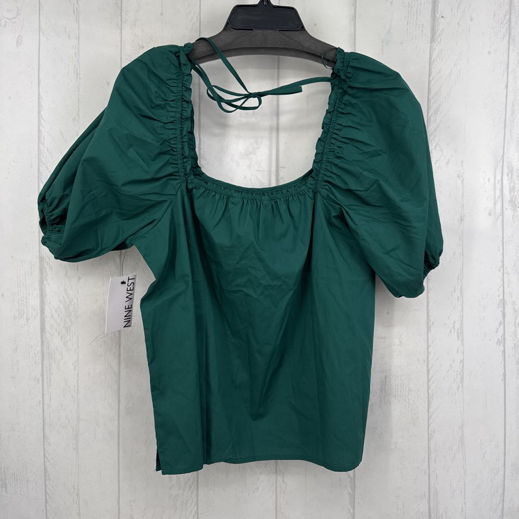 R36 M puff slv square neck s/s top