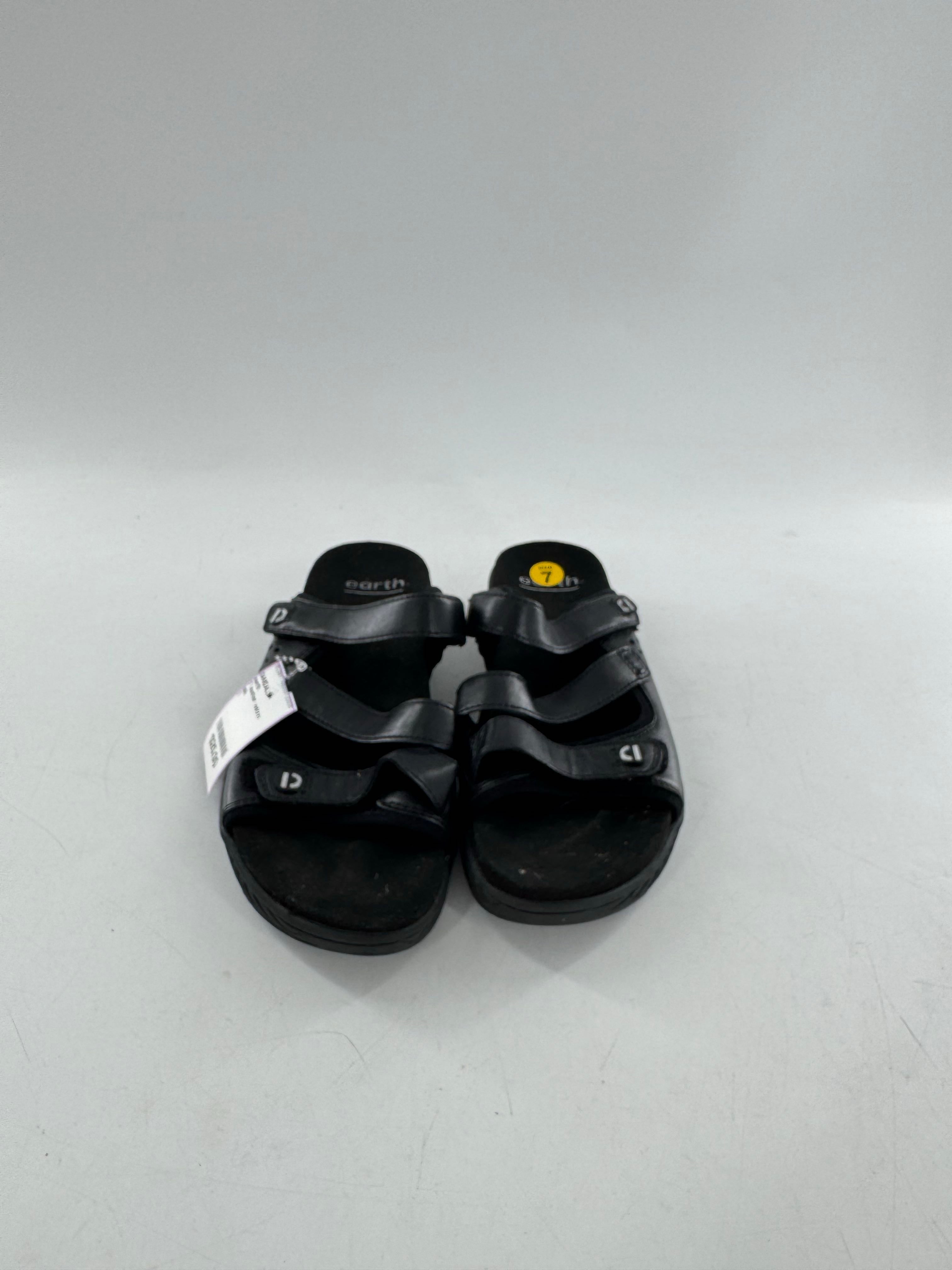7 leather velcro strap sandal