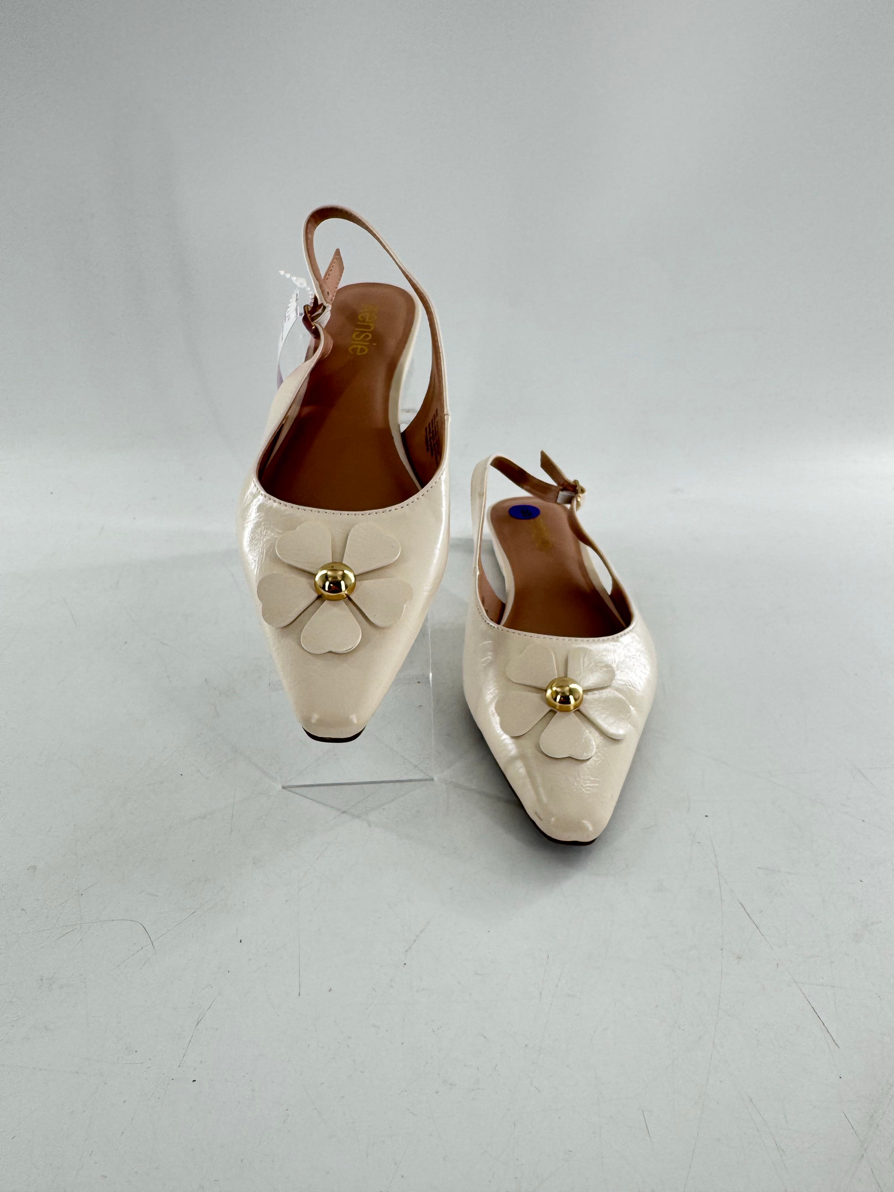 8 leather flower detail slingbacks
