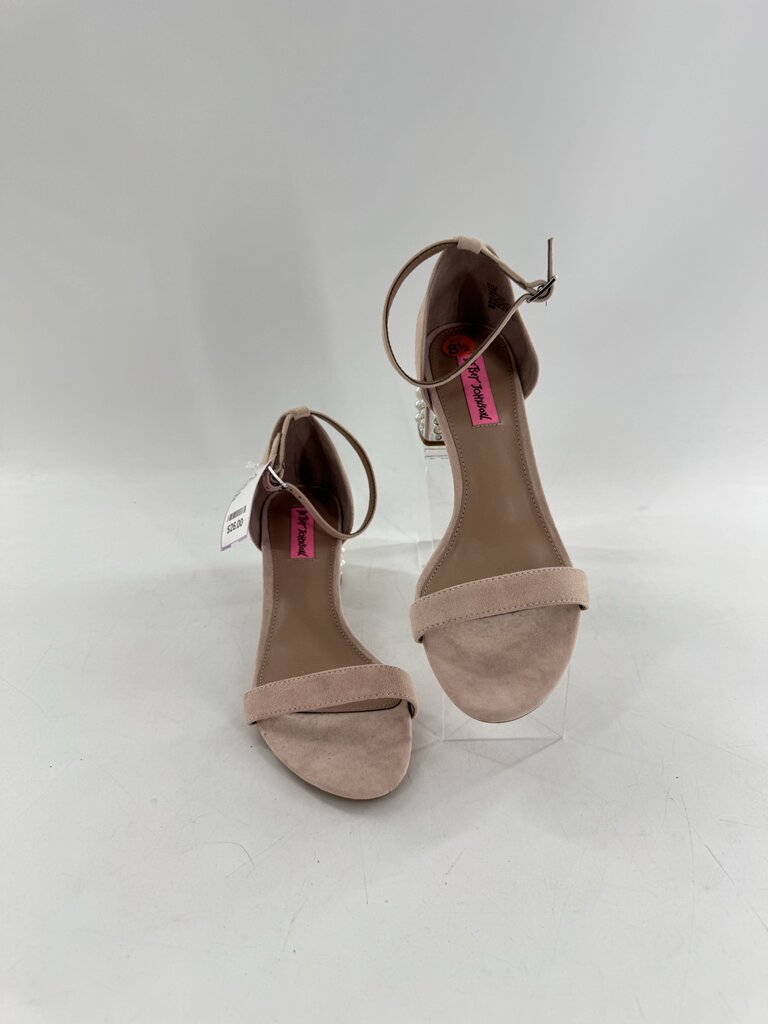 8.5 pearl embelished low heel sandal