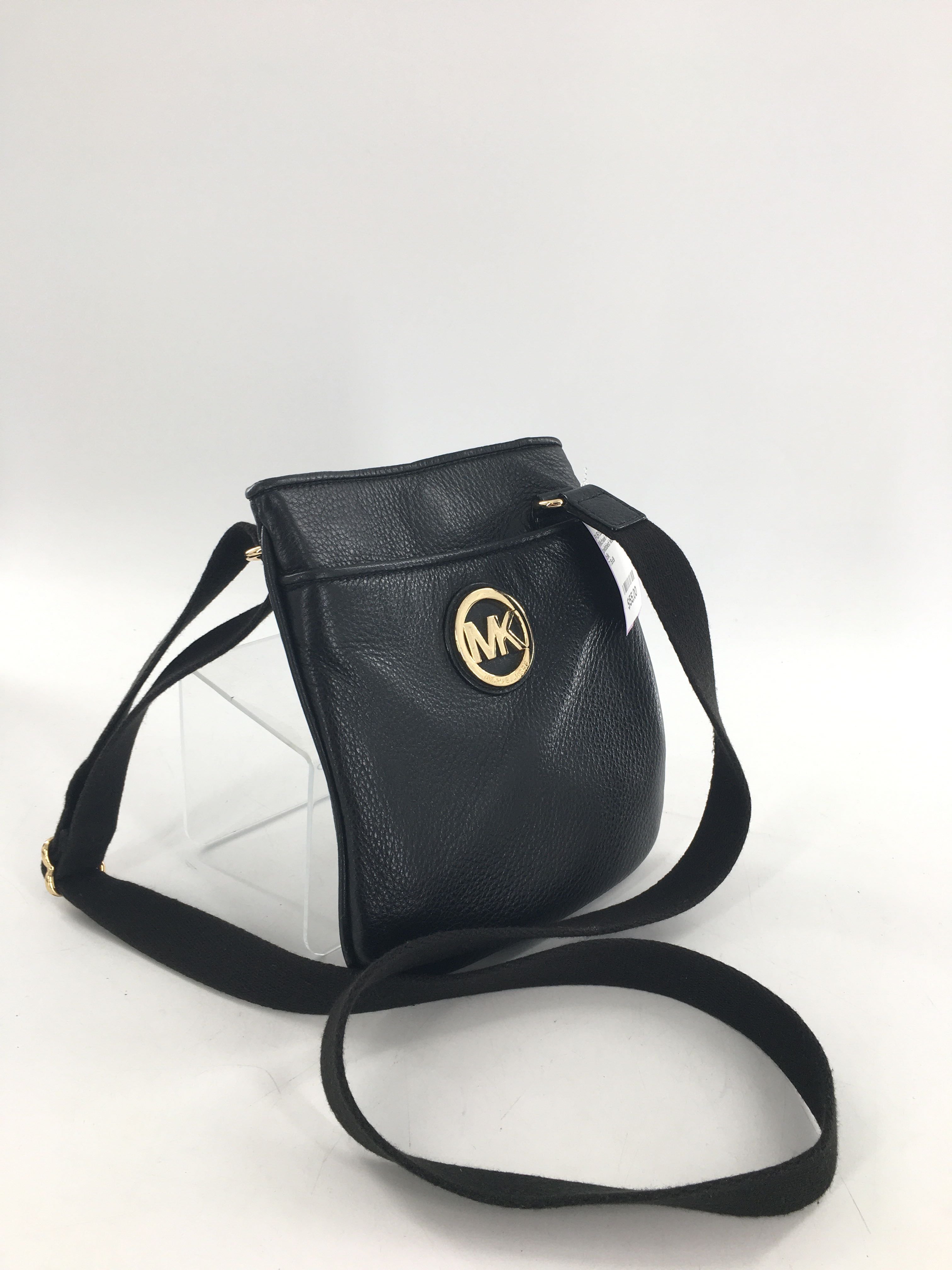 pebbled leather crossbody