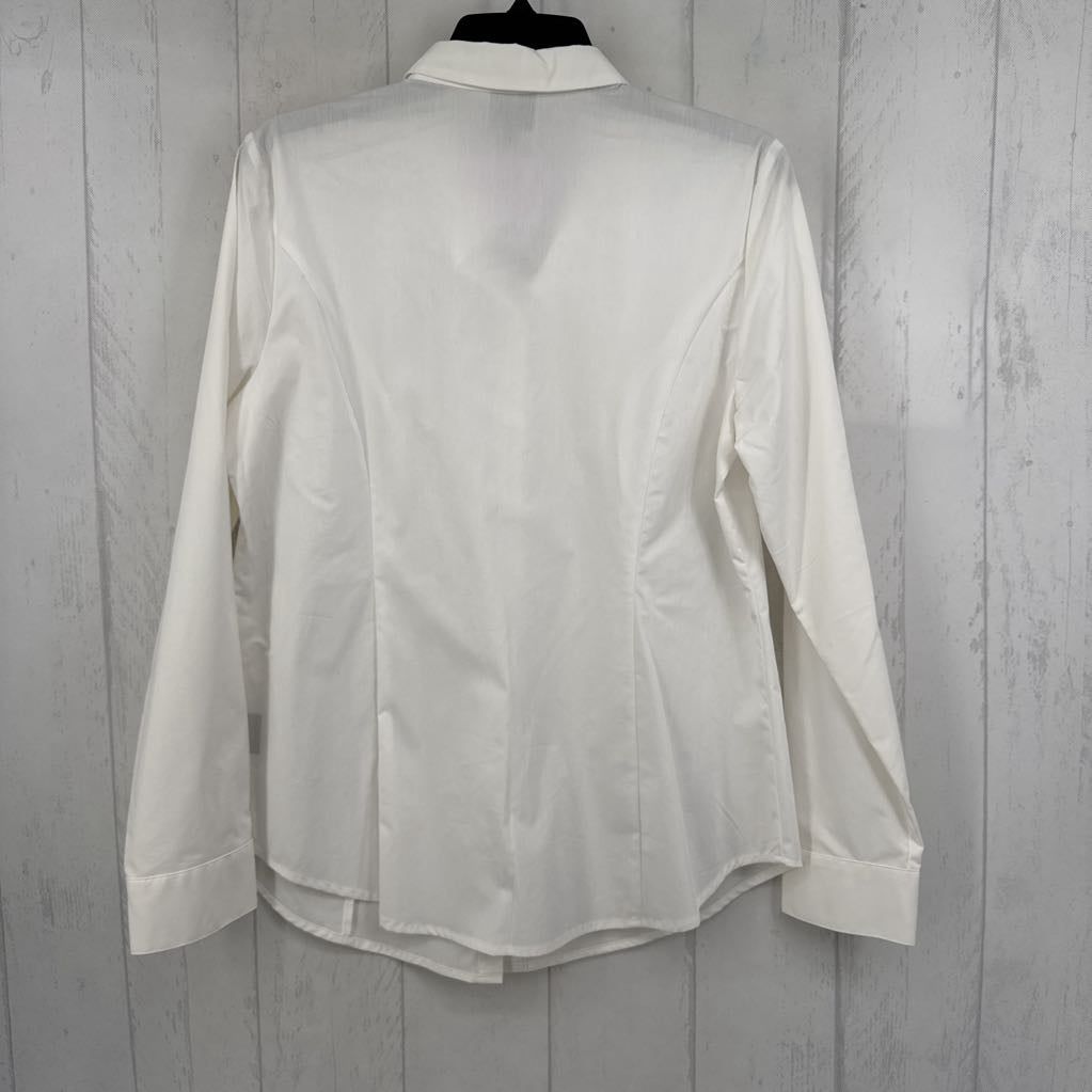 R30 14 button front l/s top
