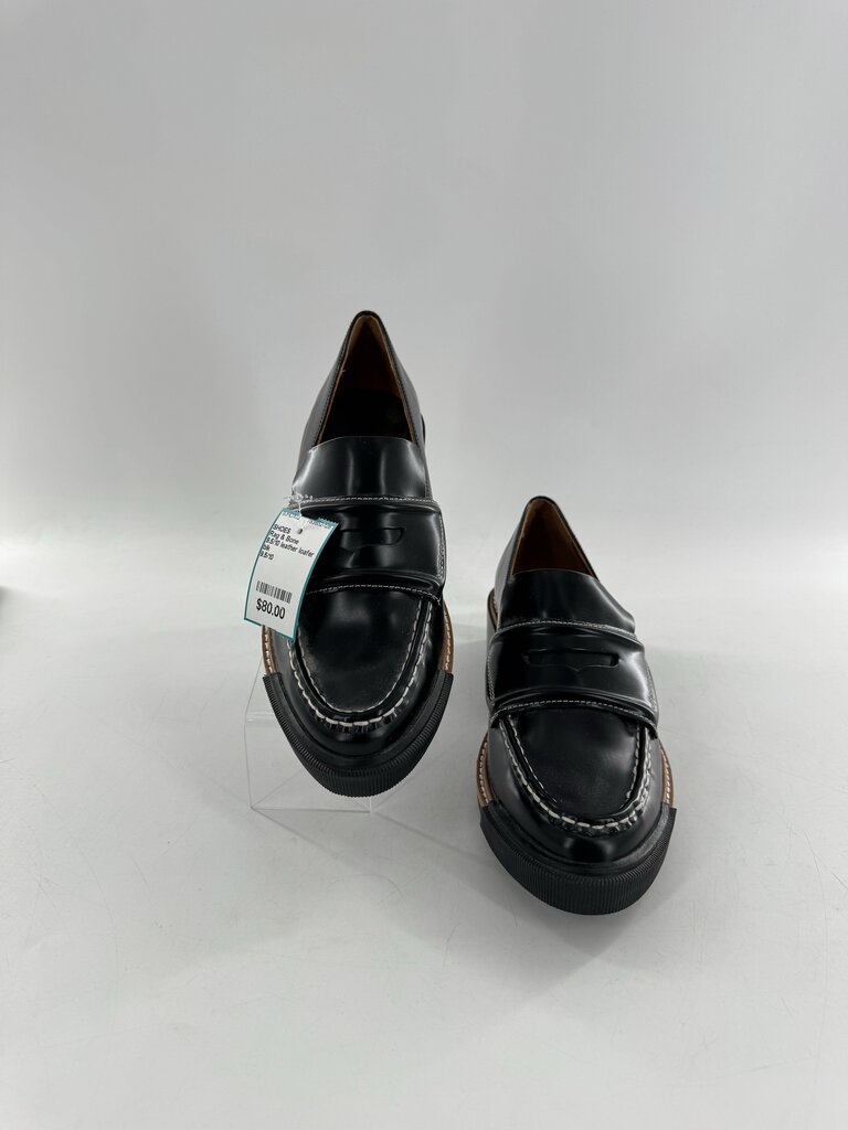 9.5/10 leather loafer