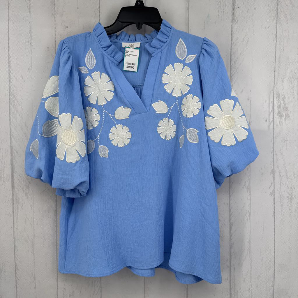 M flo embroidered split neck s/s top