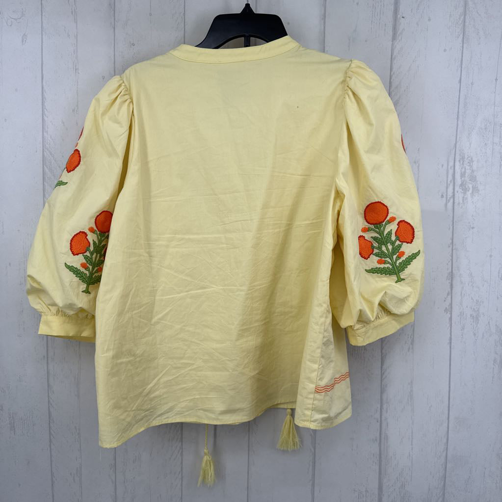 L flo embroidered split neck tassel tie 3/4 slv top