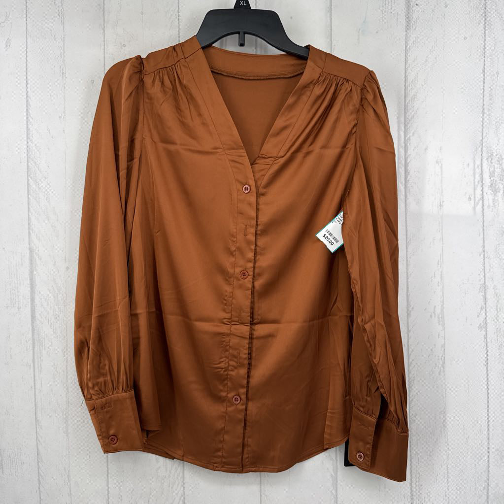 S silky button down l/s top
