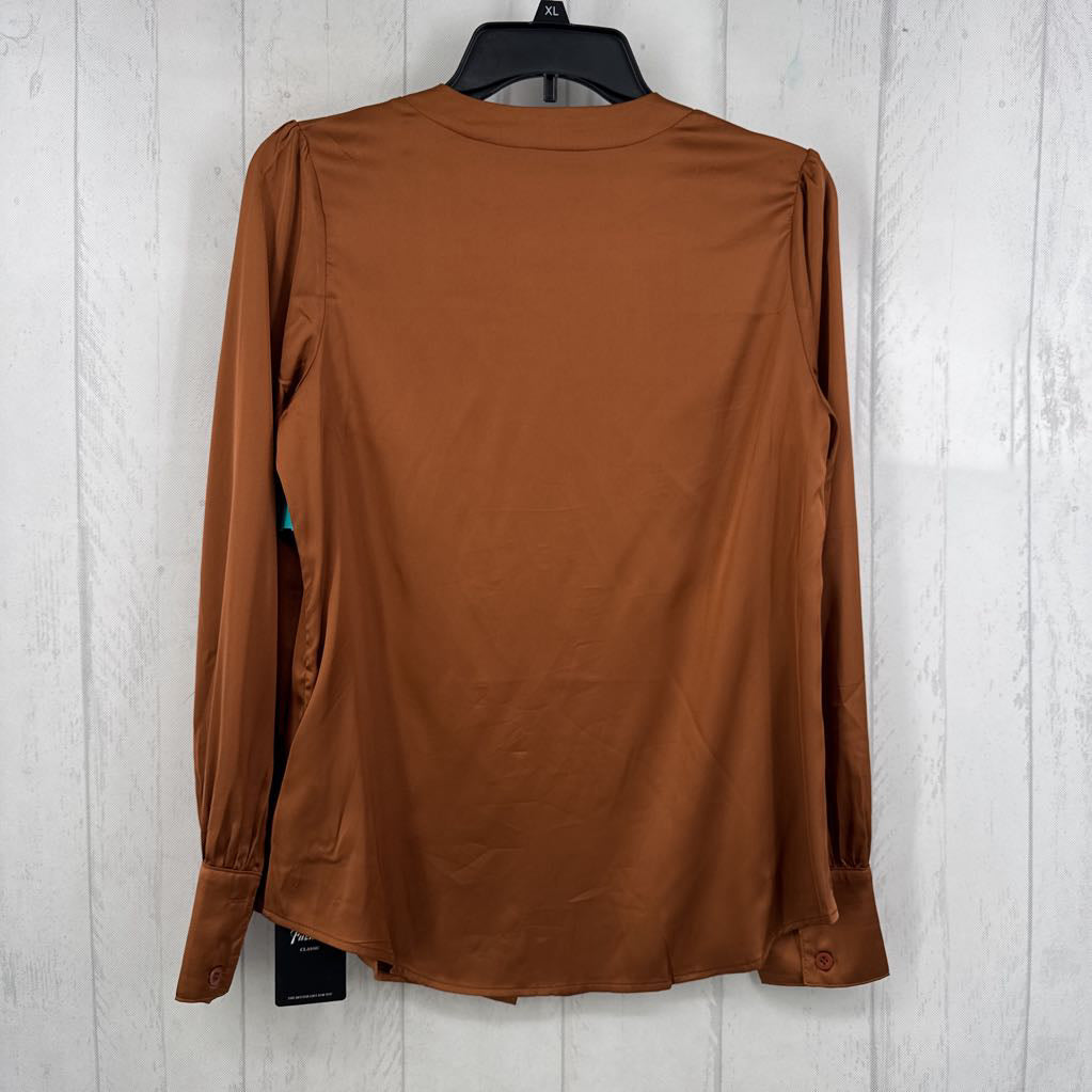 S silky button down l/s top