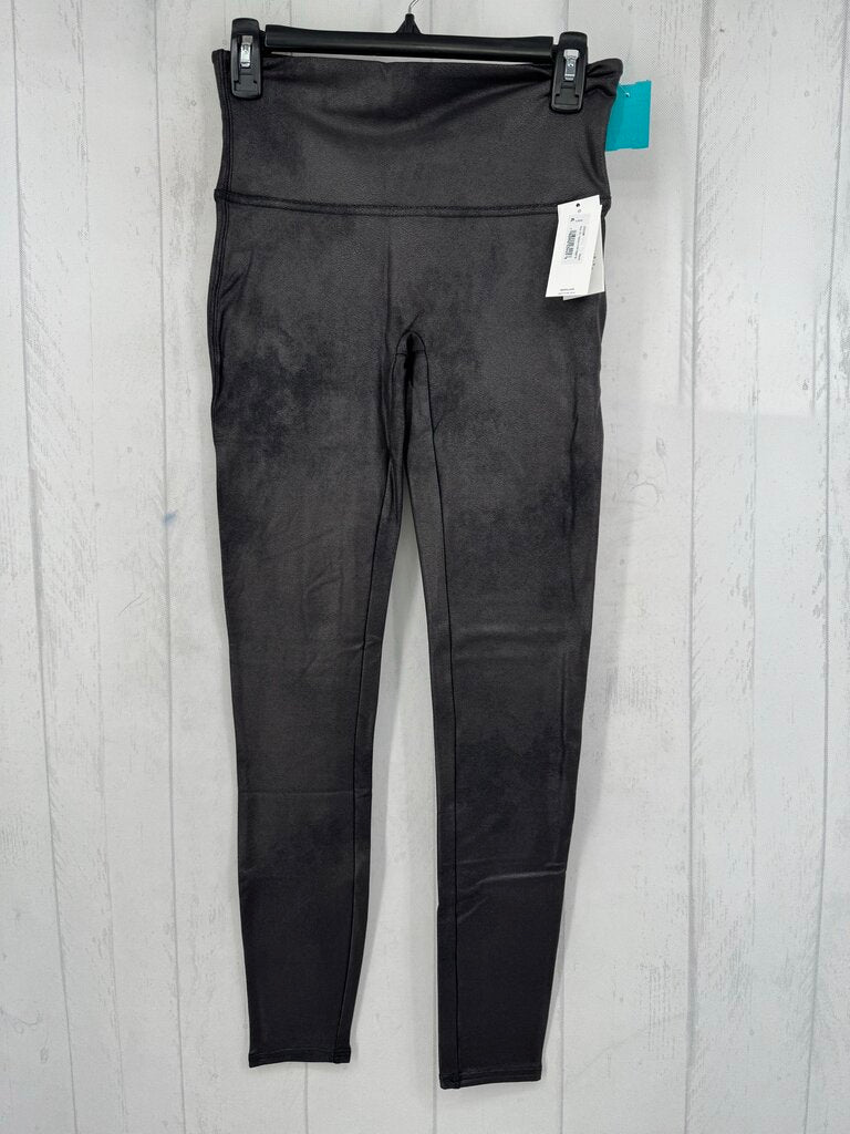 L faux leather legging