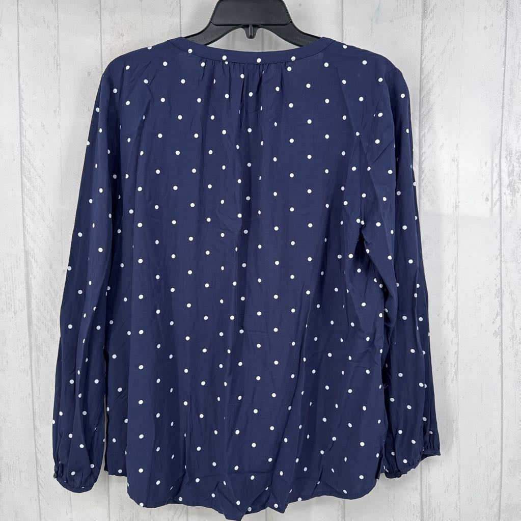 L polka dot v-neck l/s top