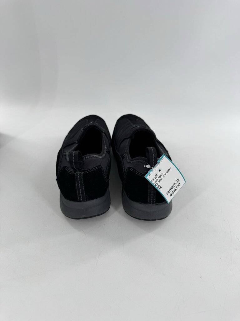 8.5 slip-on sneaker