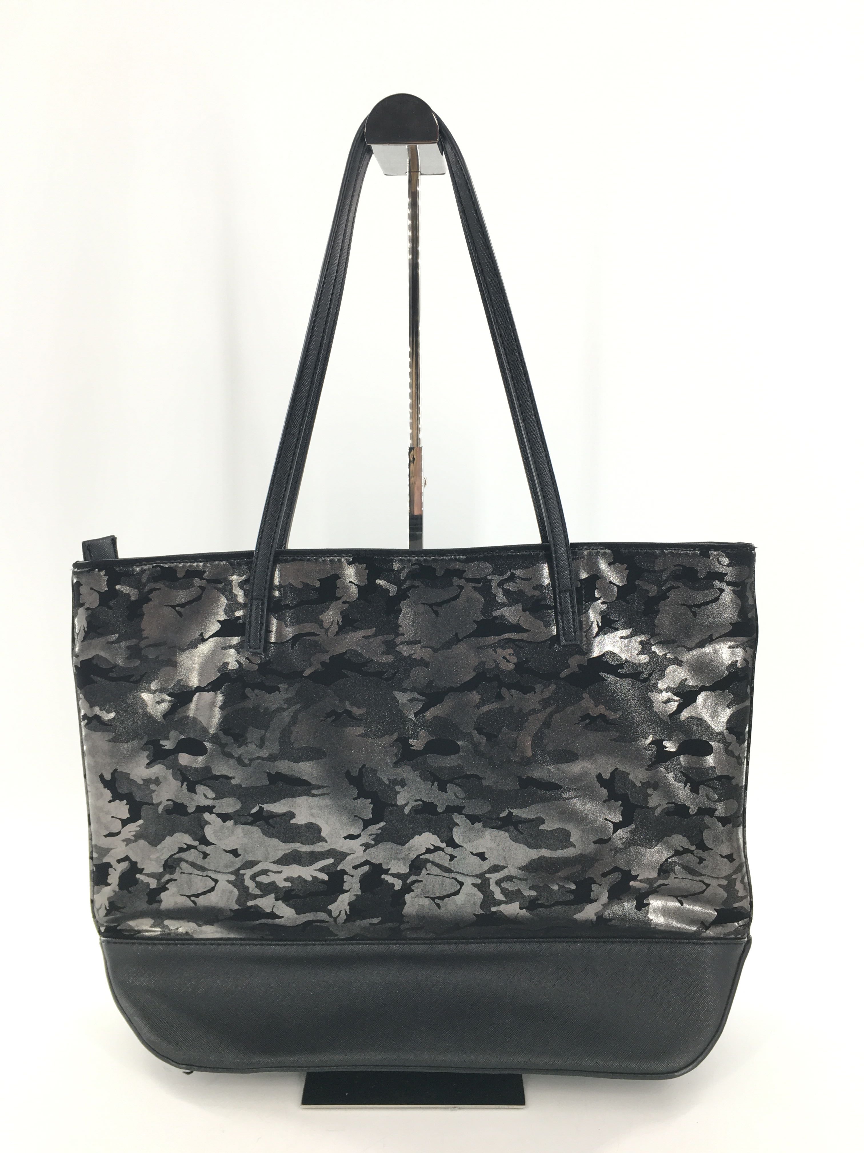 camo print metallic top zip tote