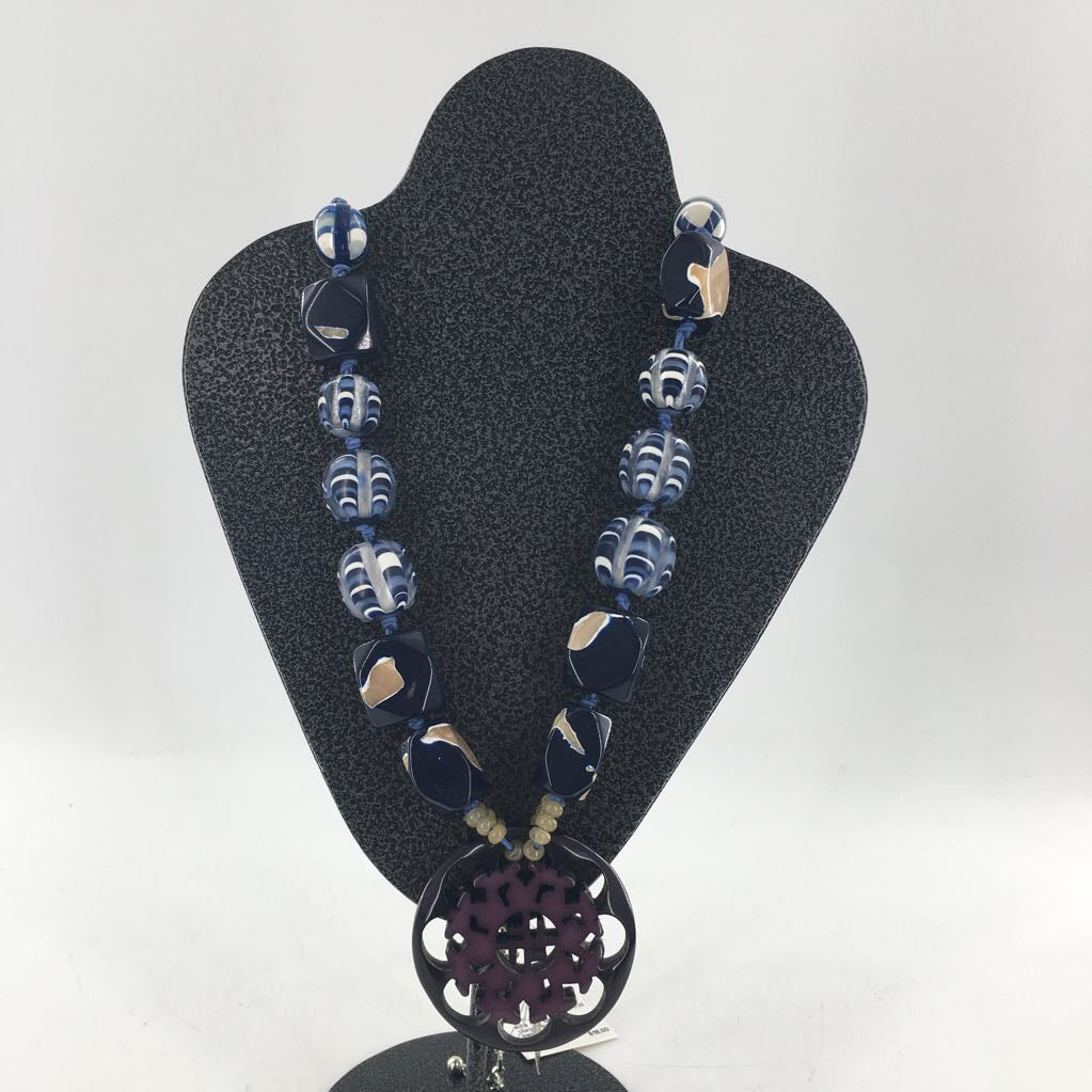 R59 19" blue & purple beaded pendant necklace