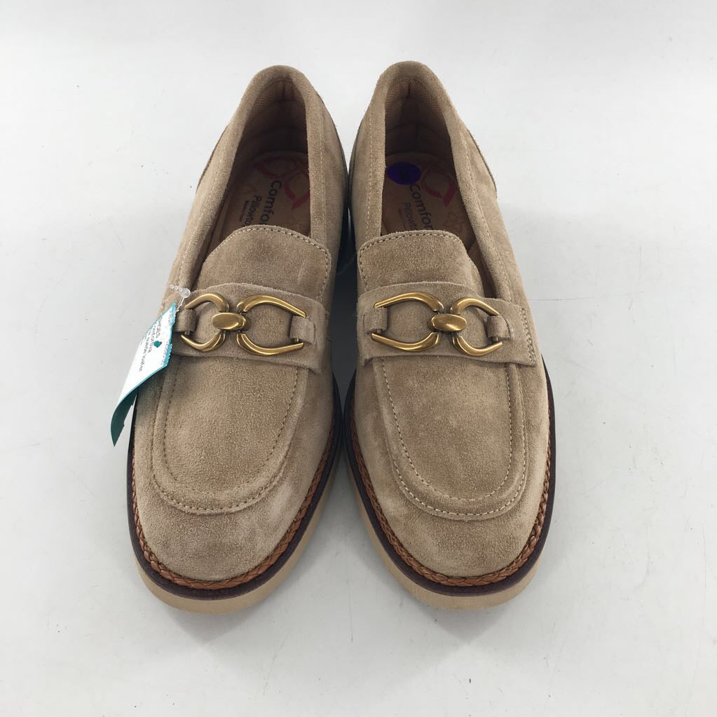 8w suede loafer