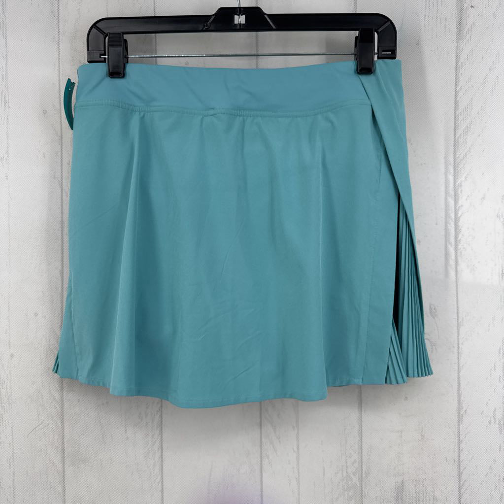 8 pull-on skort