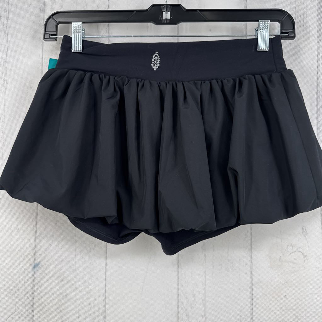 L pull-on bubble skort