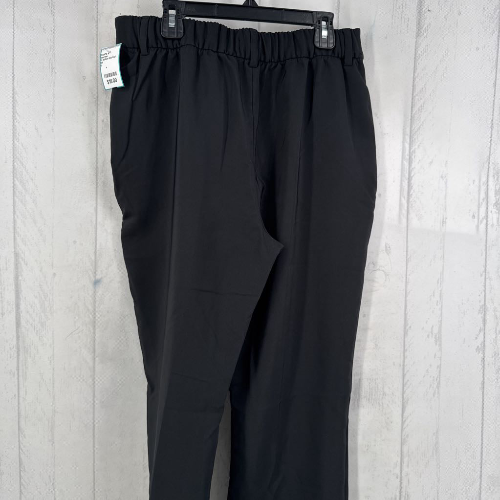 6 pull-on bootcut pant