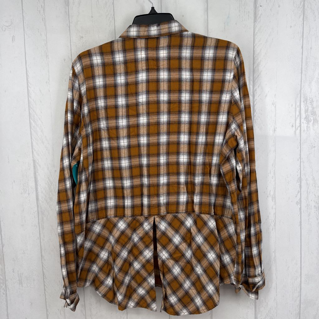 XL plaid button down l/s top