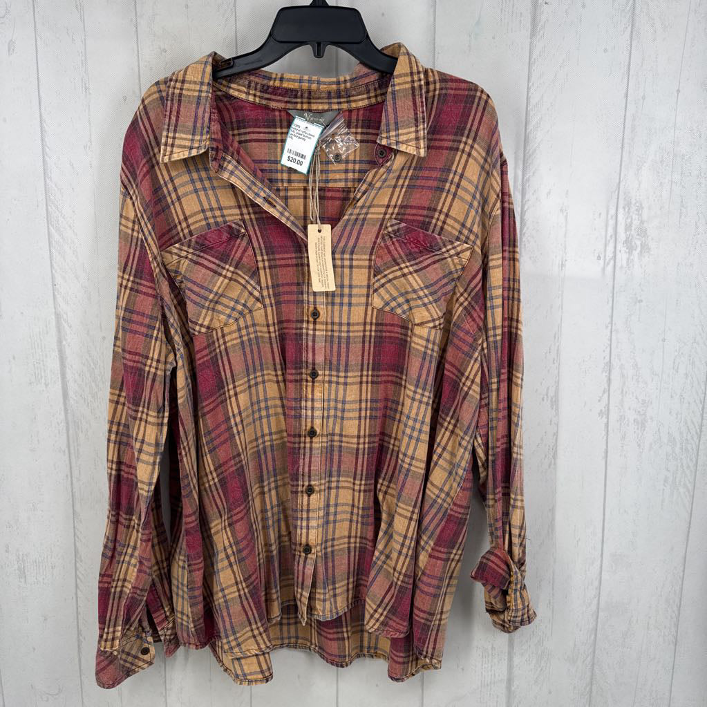 XXL plaid button down l/s top