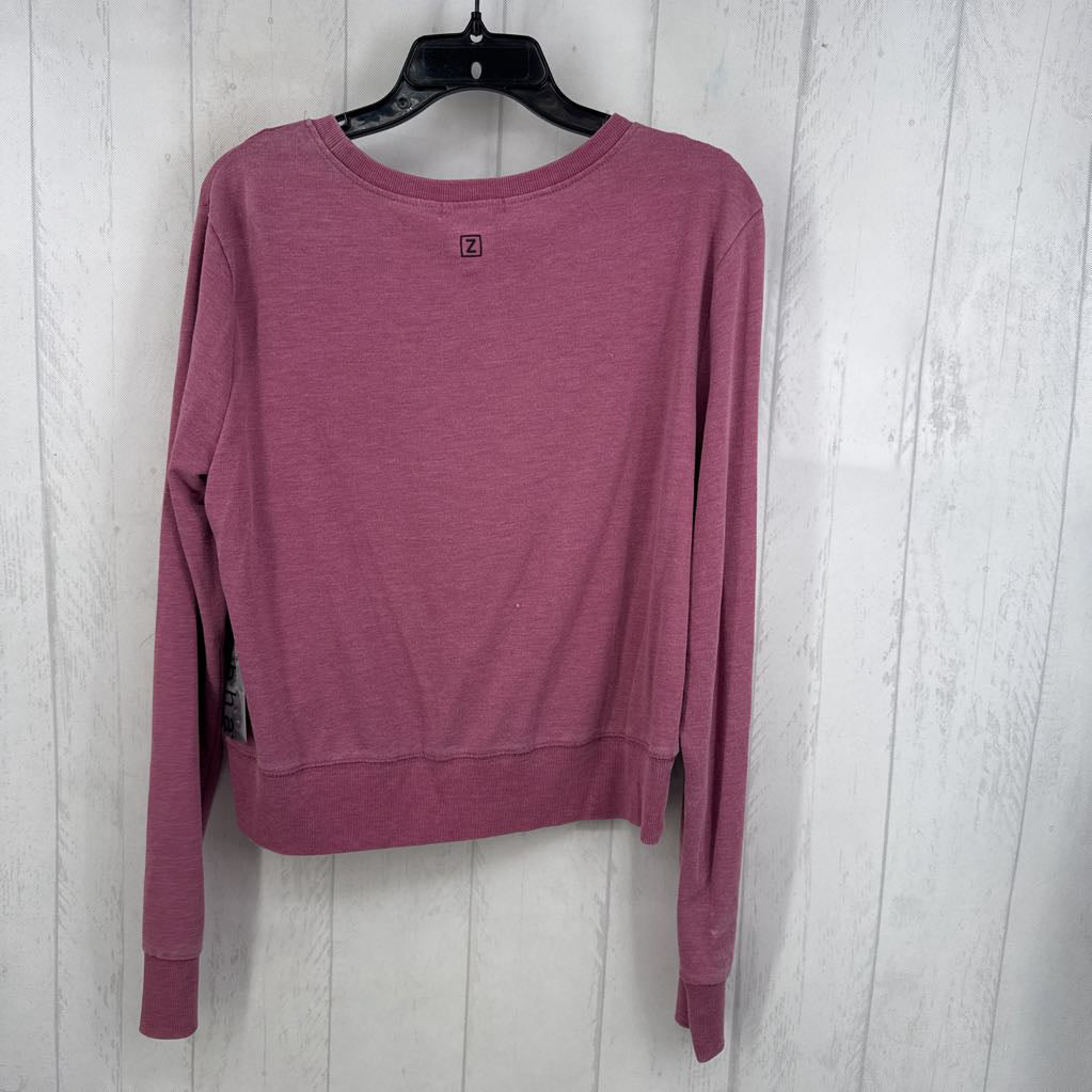 L crewneck sweatshirt