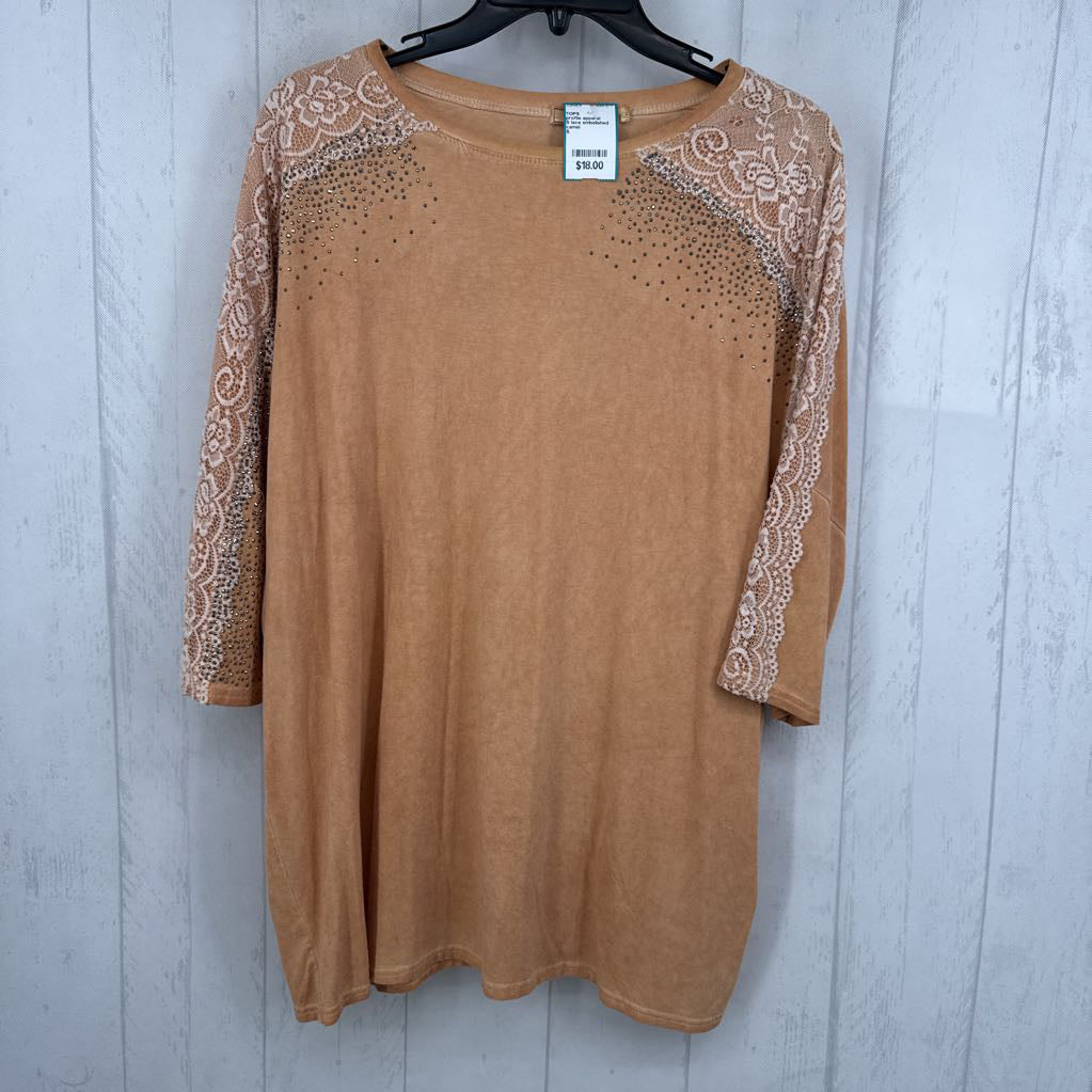 S lace embelished drop shoulder tee