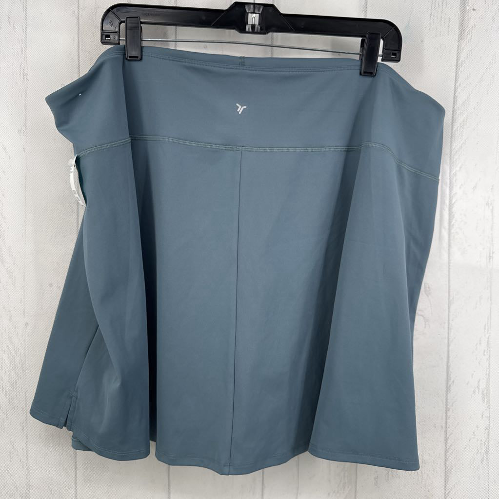 3X hi-rise skort