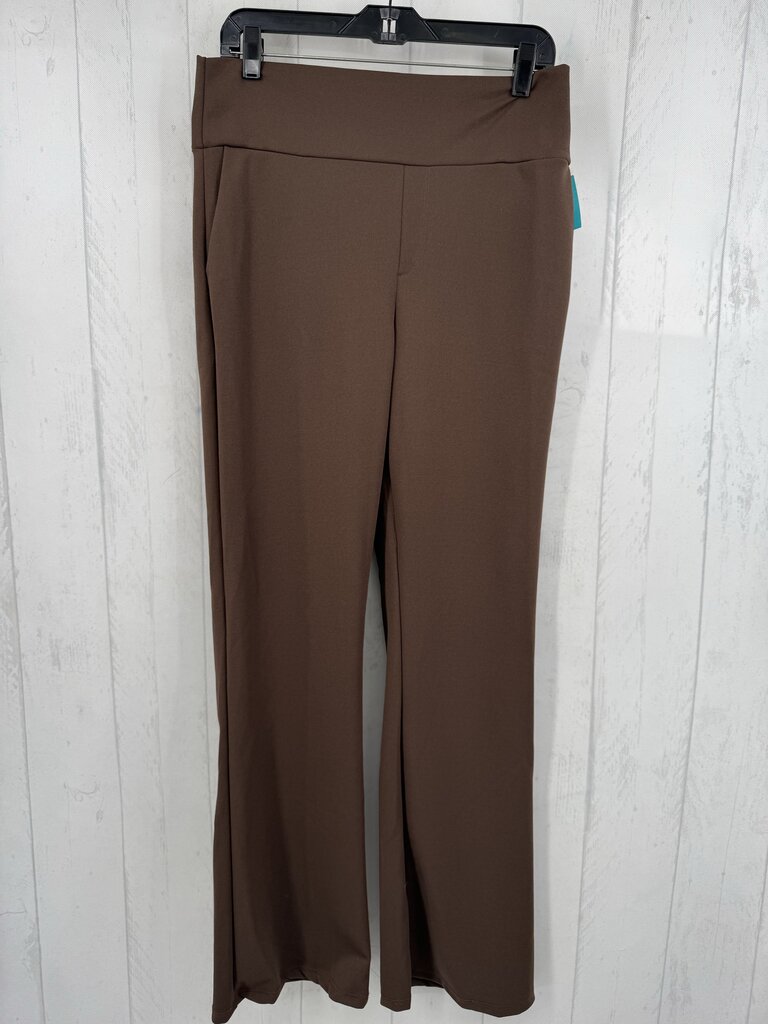L hi-rise flare leg pant