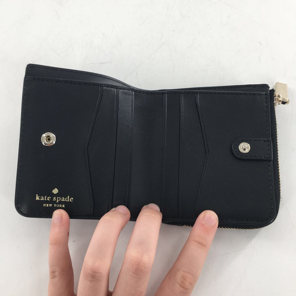 bi-fold zip coin wallet