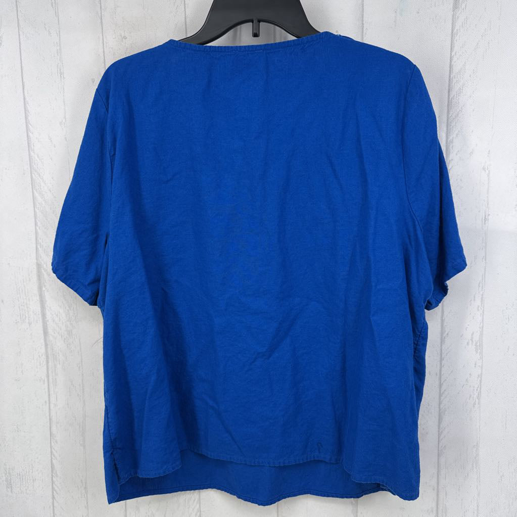 XL flo embroidered s/s top