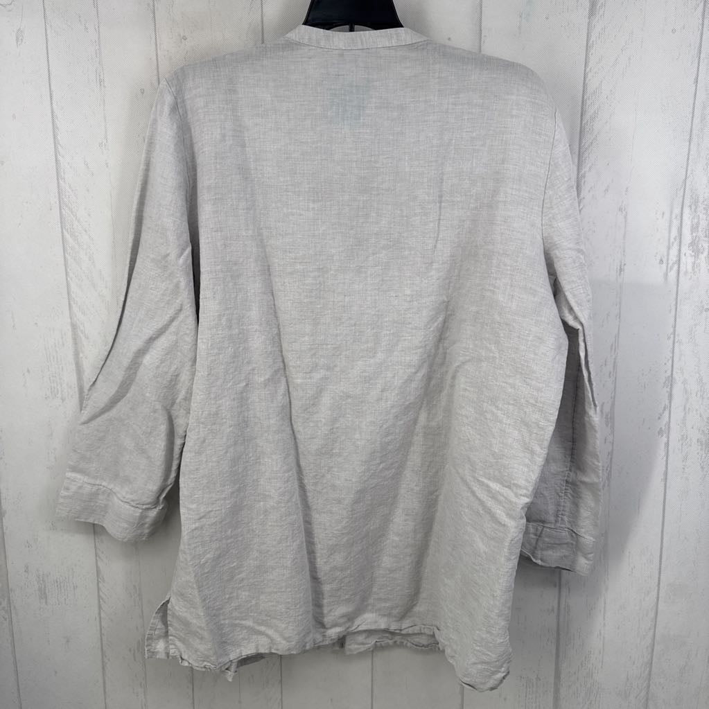 XL embelished split neck pleated l/s top