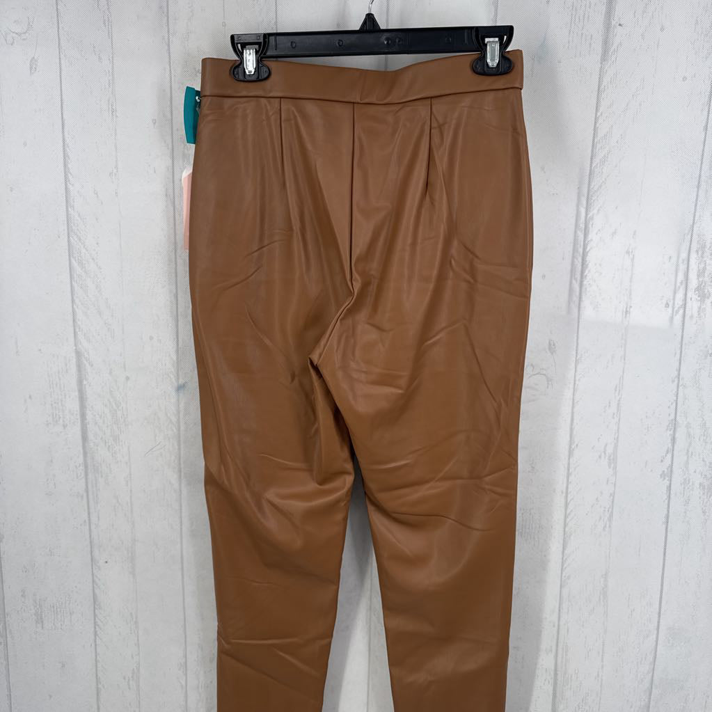 M faux leather pants
