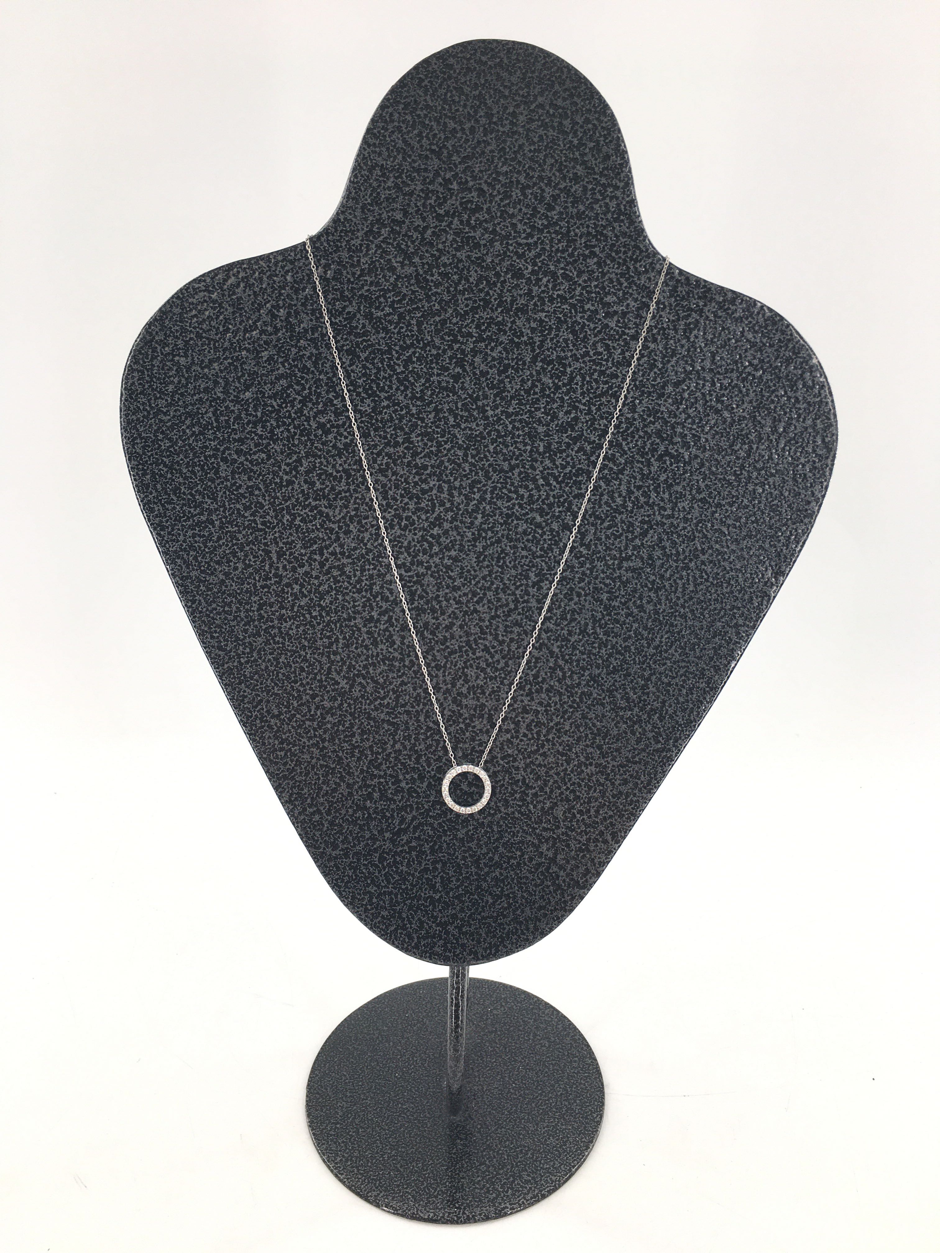 10" silver necklace w/ circle cz pendant