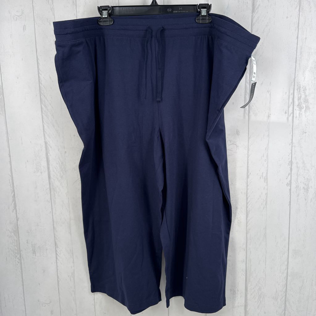 3X pull-on stretch knit capris