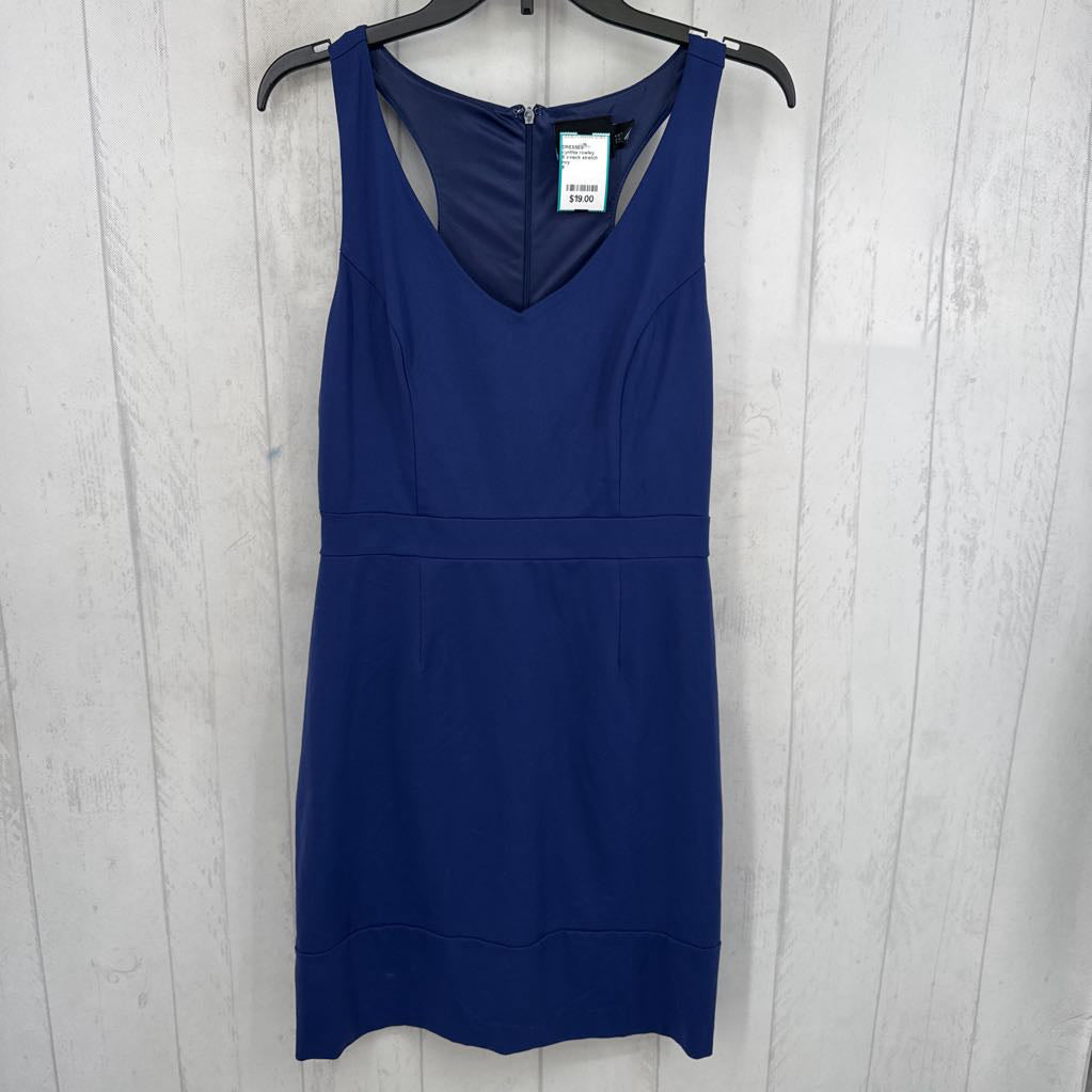 8 v-neck stretch knit slvls dress