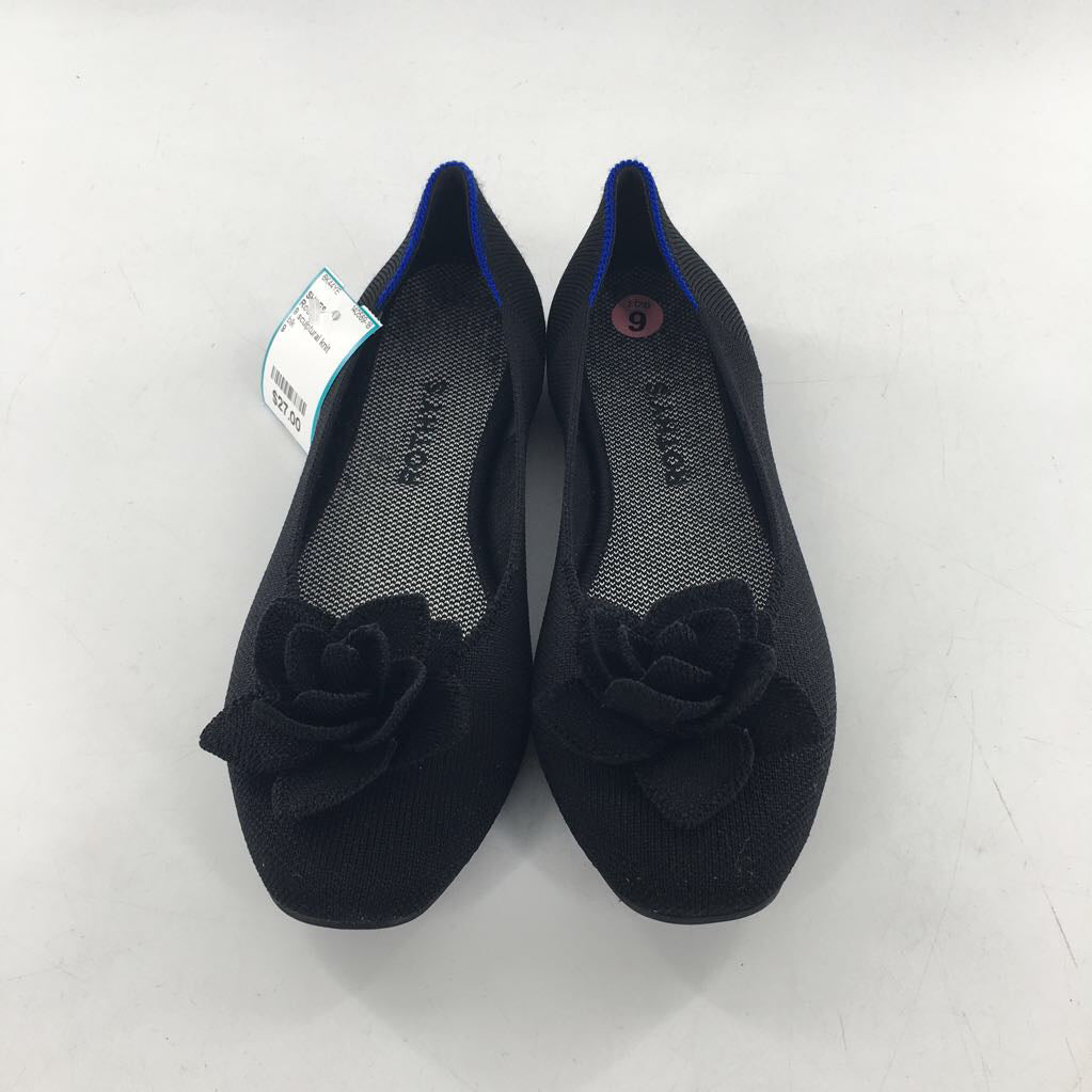 9 sculptural knit flower slip-on flat
