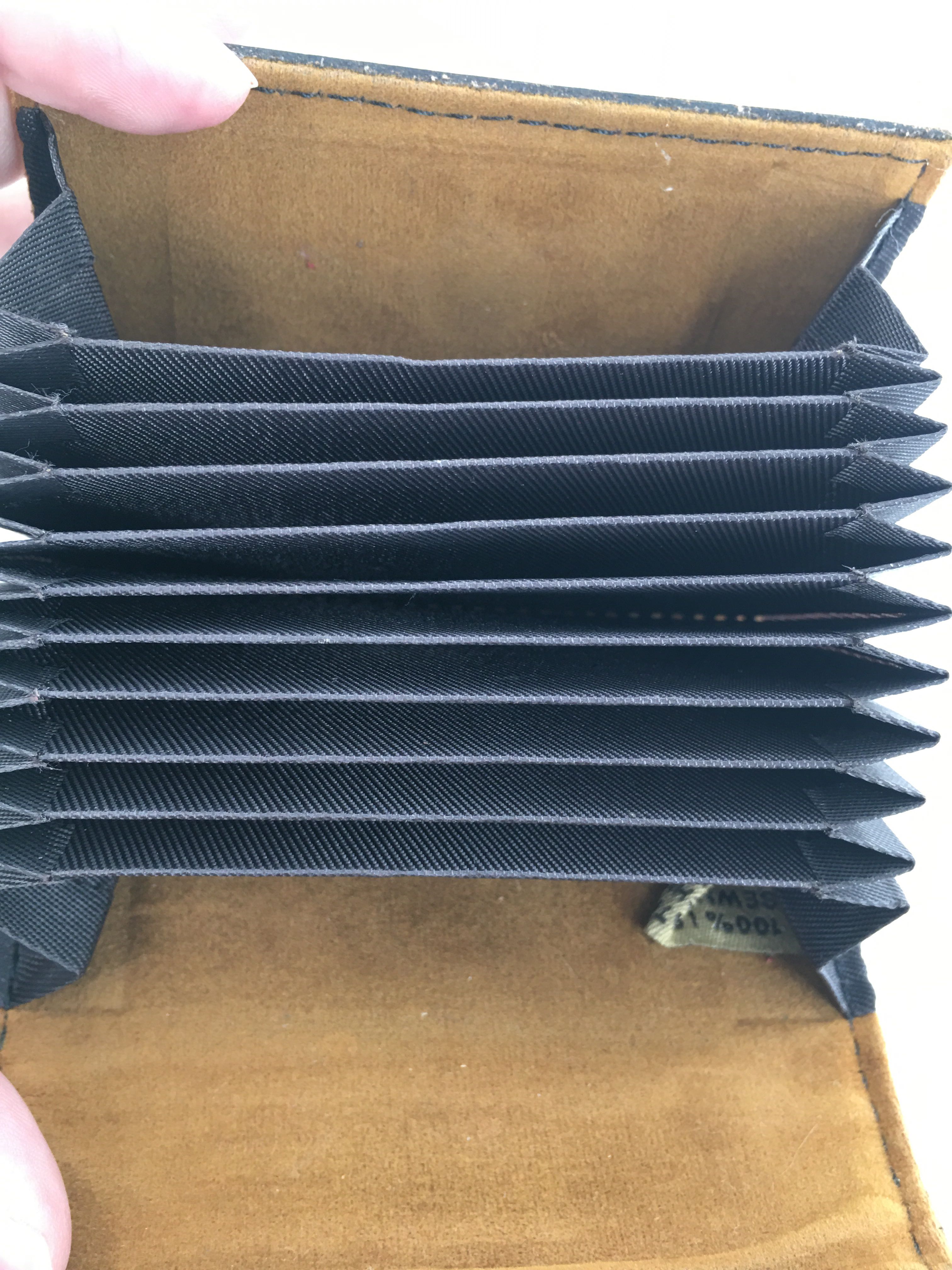 tiger print snap closure accordion card holder