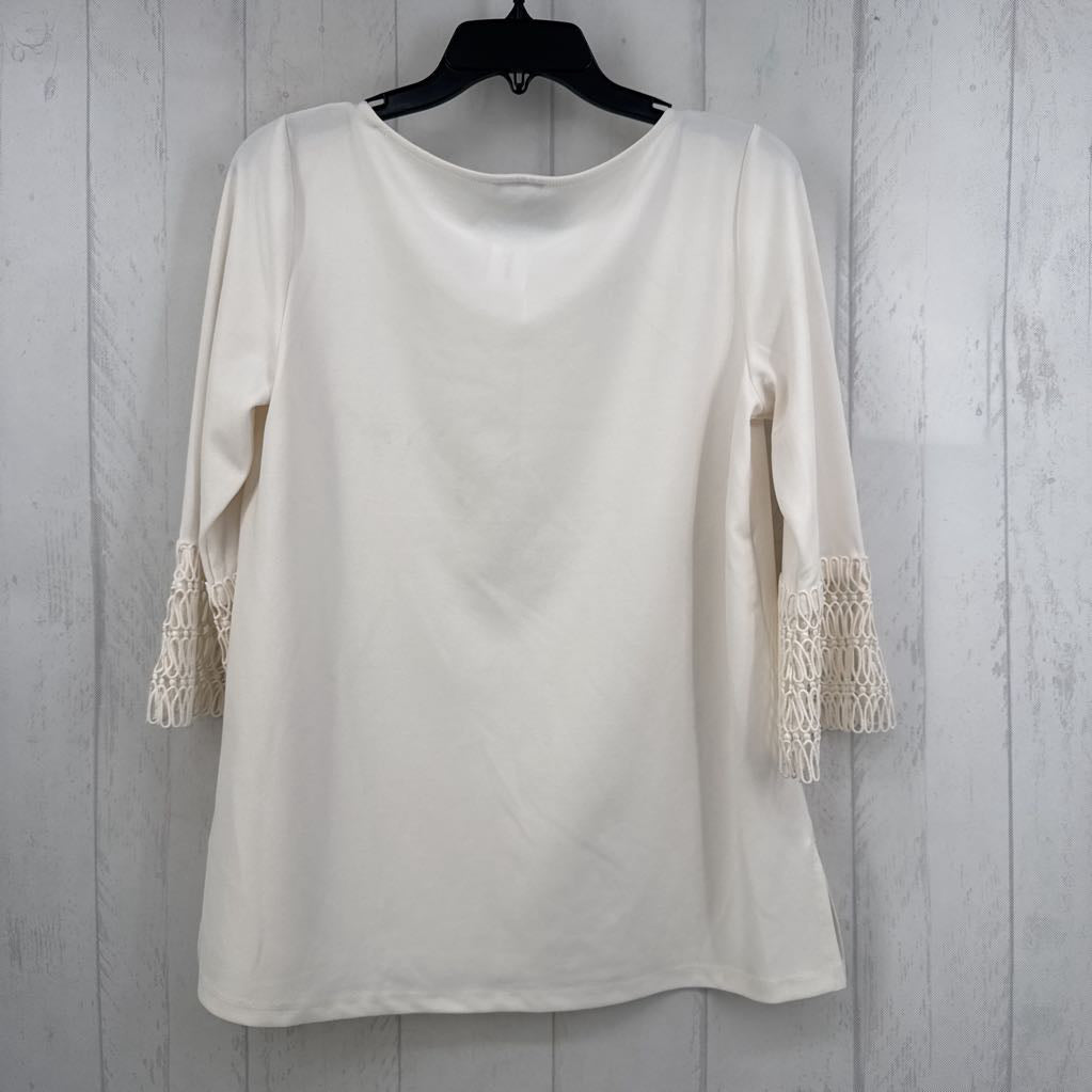 R60 M open-work crochet lace cuffs boatneck top