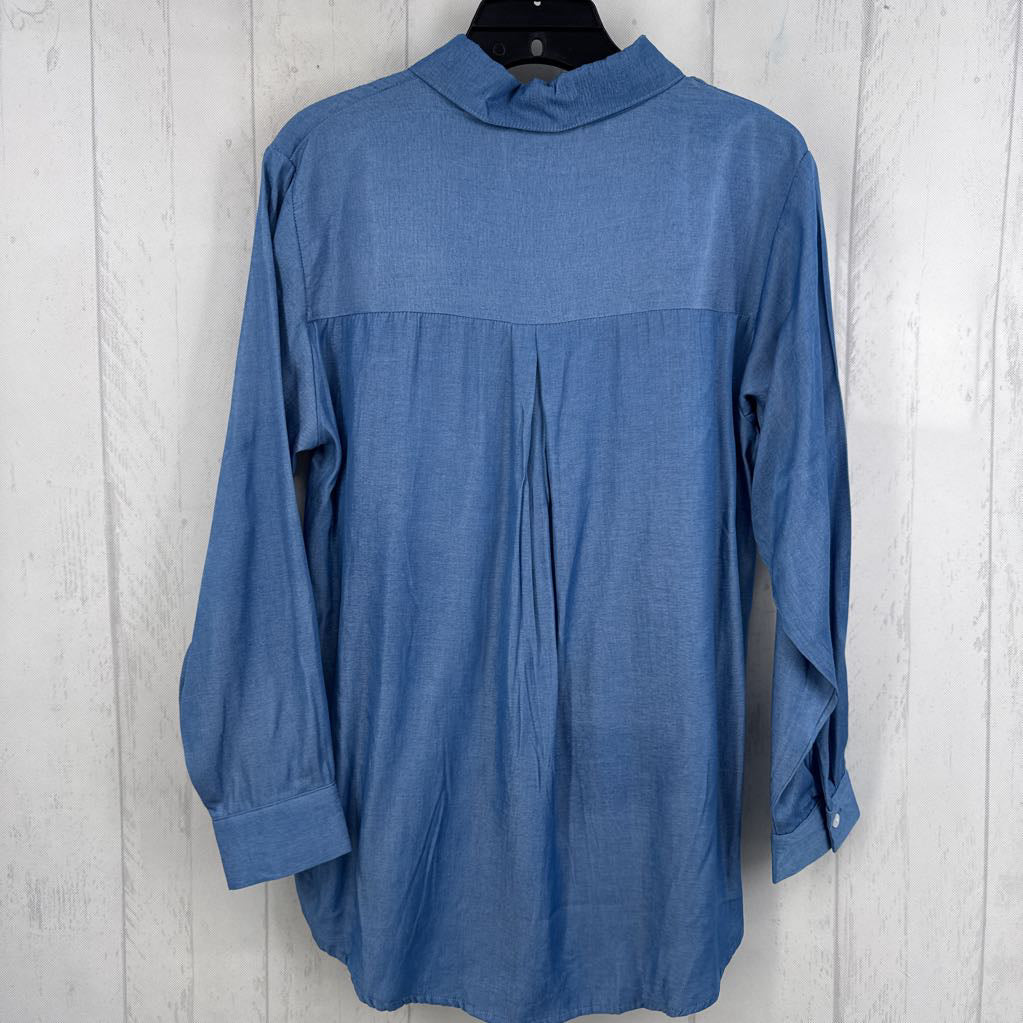M l/s button down shirt